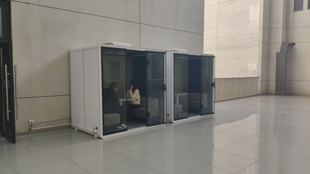 安徽大学磬苑校区白色静音舱，武汉静界科技校园智慧学习空间